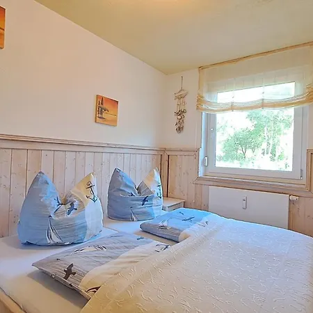 Ferienwohnung Ostseestern - Mit Grossem Garten